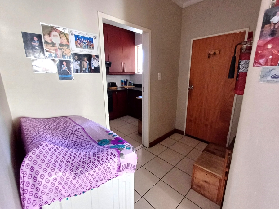 2 Bedroom Property for Sale in College Hill Eastern Cape